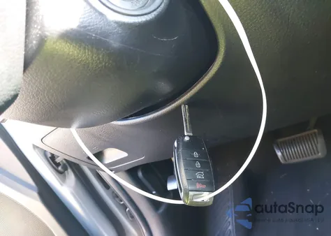 2014 Kia Sorento Lx z USA, uszkodzony, nr VIN 5XYKT3A66EG488912